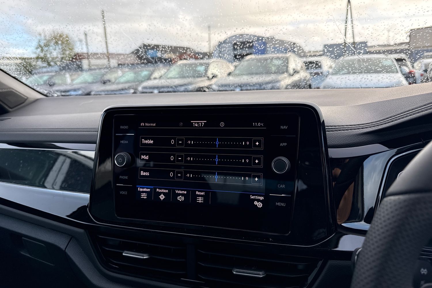 Used Volkswagen T-Roc 2026 for sale - 77308763: Photo 51