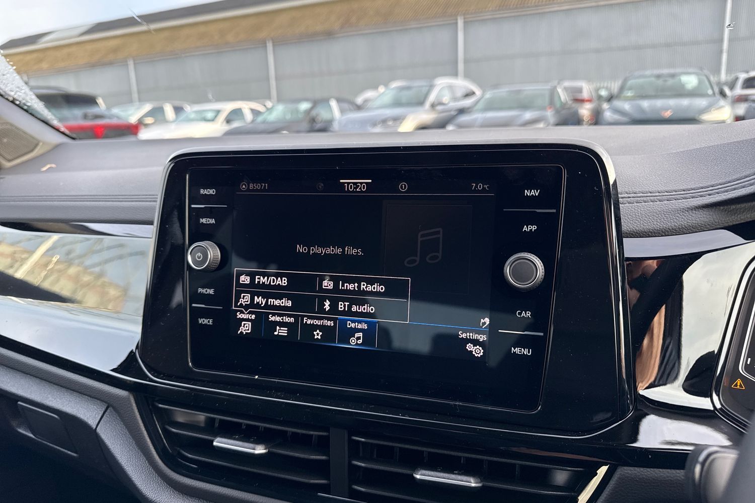 Used Volkswagen T-Roc 2025 for sale - 76985295: Photo 44