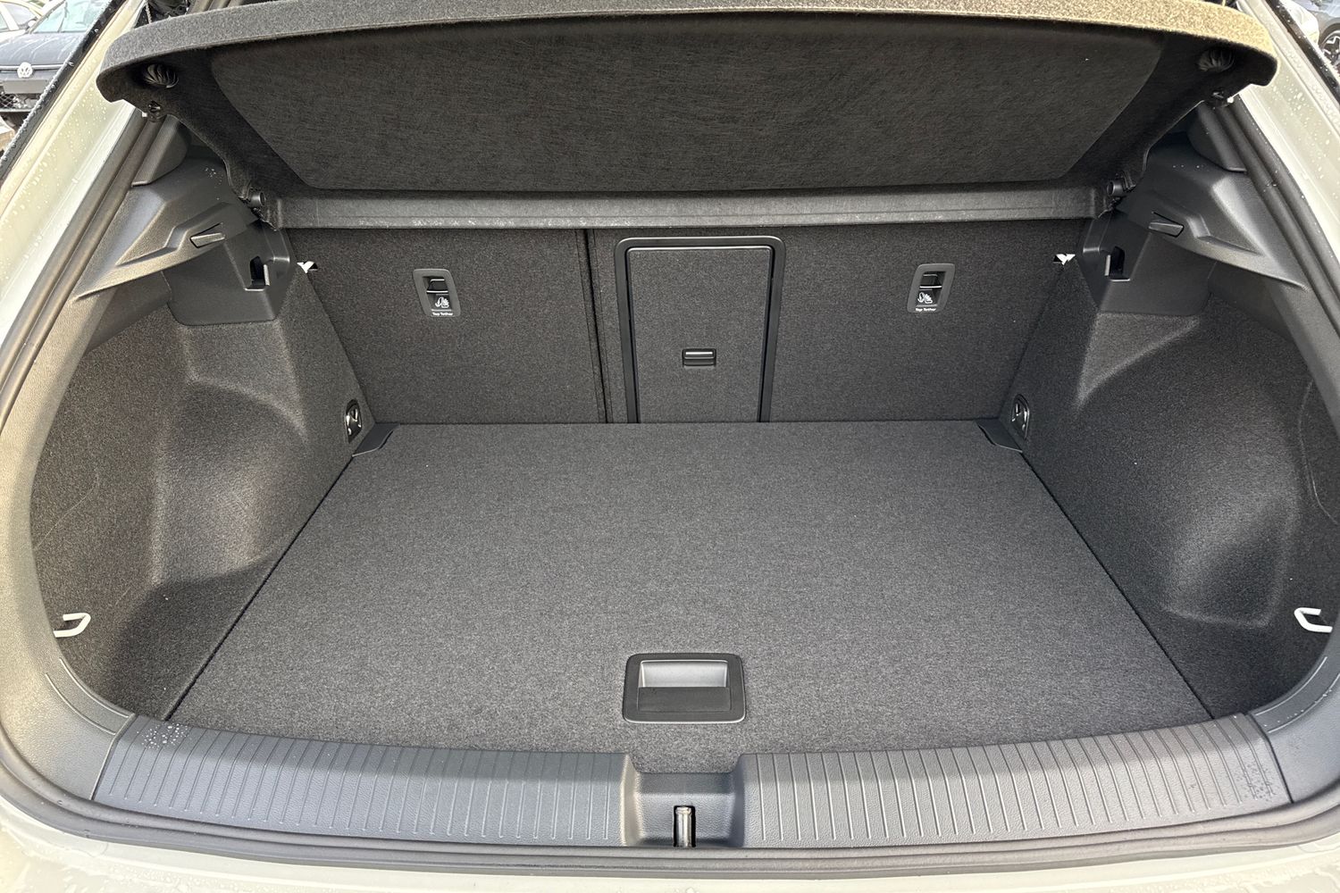 Used Volkswagen T-Roc 2025 for sale - 76985295: Photo 6