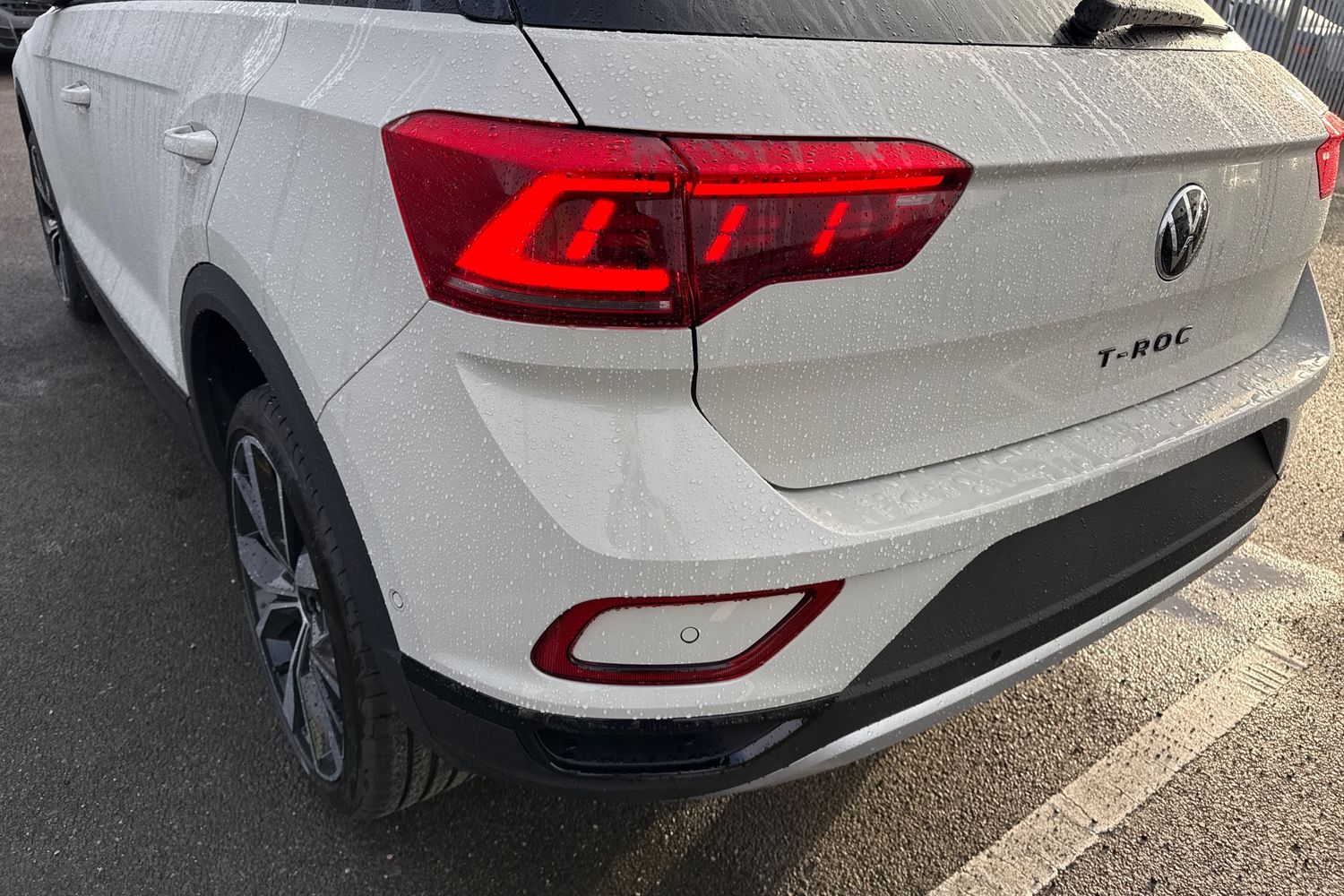 Used Volkswagen T-Roc 2025 for sale - 76985295: Photo 7