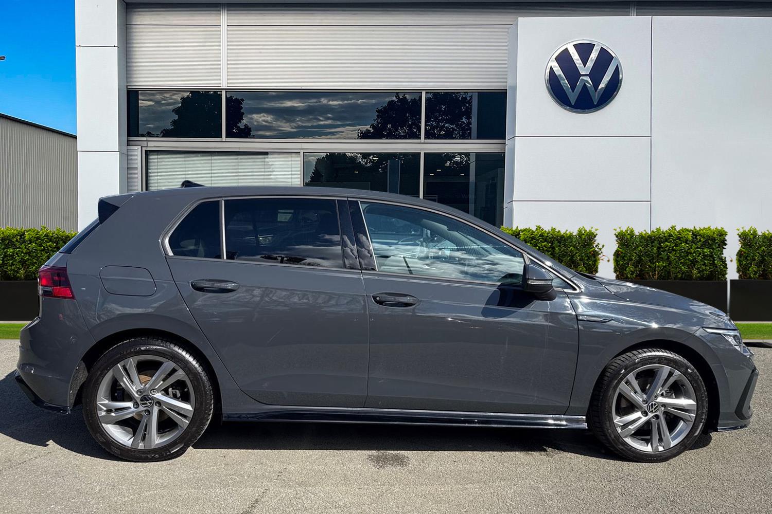 Used Volkswagen Golf 2024 for sale - 78121158: Photo 3