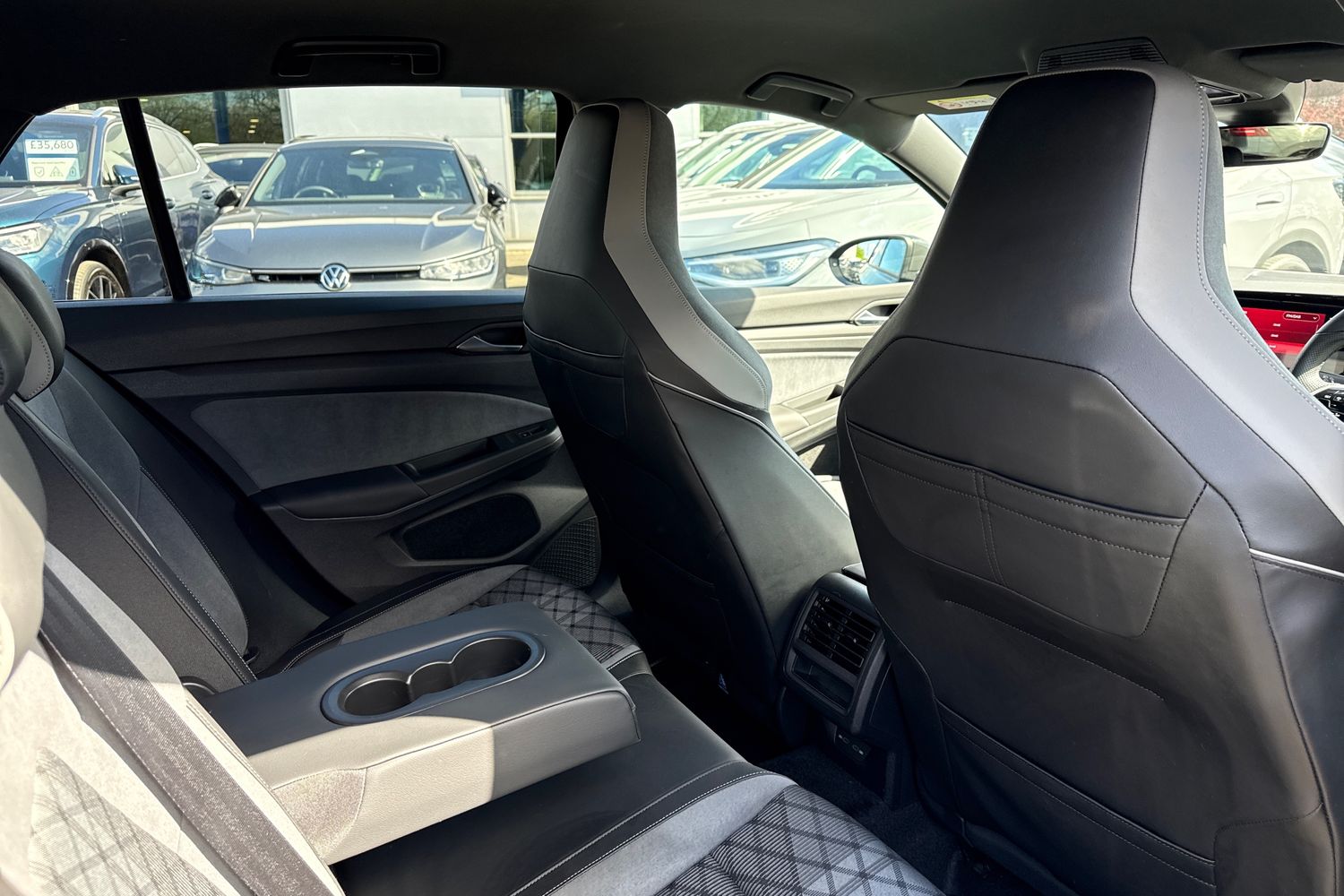 Used Volkswagen Golf 2024 for sale - 78121158: Photo 37