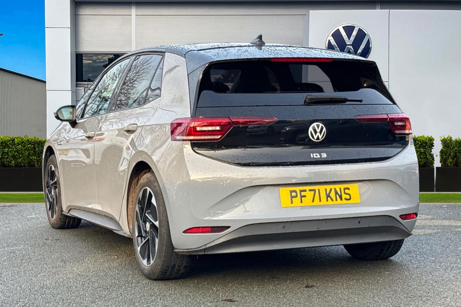 Used Volkswagen ID.3 2022 for sale - 77138997: Photo 2