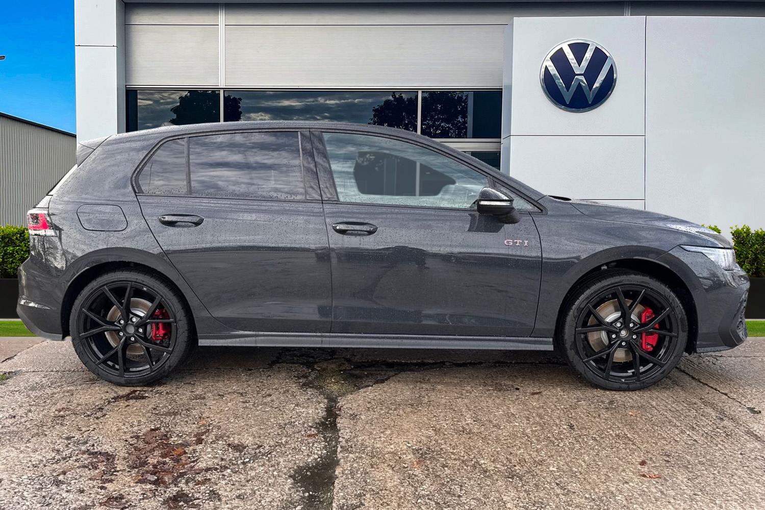 Used Volkswagen Golf 2025 for sale - 76985350: Photo 3