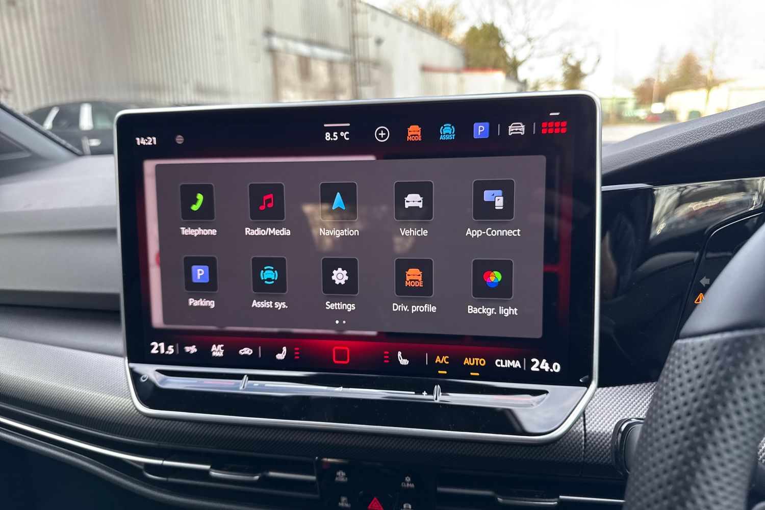 Used Volkswagen Golf 2025 for sale - 76985350: Photo 38