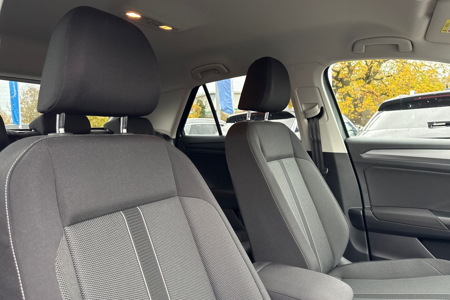 Used Volkswagen T-Roc 2025 for sale - 76739429: Photo 24