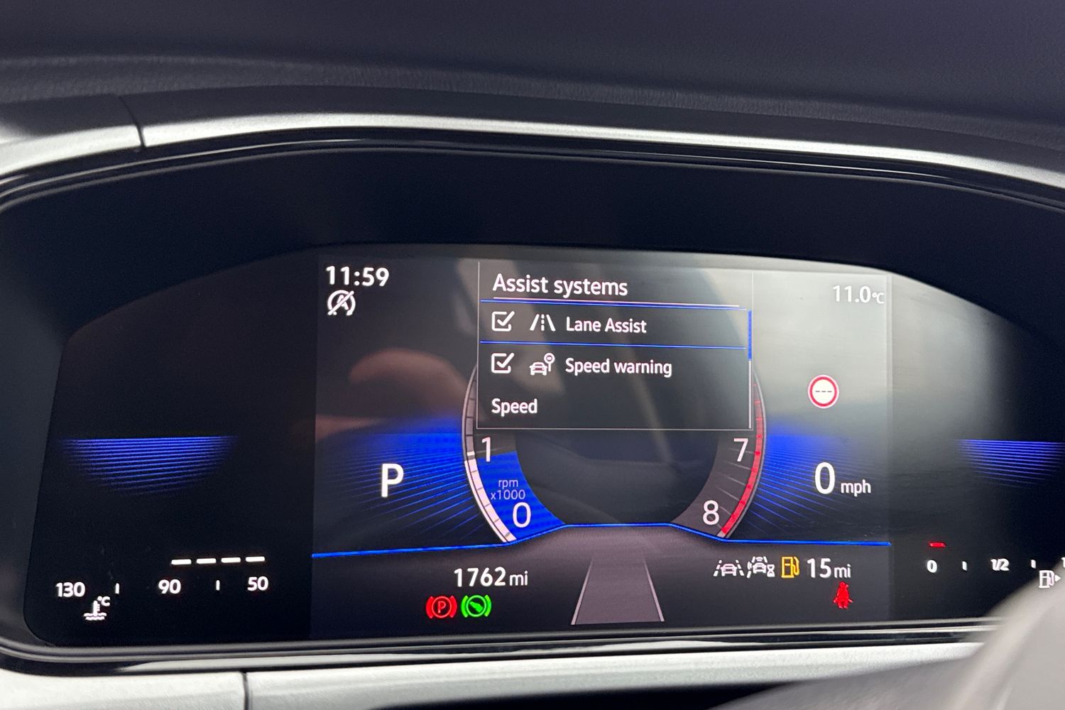 Used Volkswagen T-Roc 2025 for sale - 76739429: Photo 27