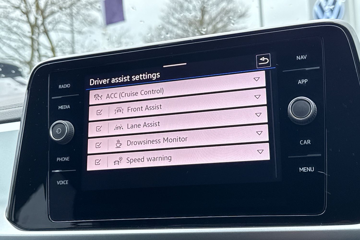 Used Volkswagen T-Roc 2025 for sale - 76739429: Photo 31