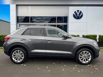 Used Volkswagen T-Roc 2025 for sale - 76739429: Photo