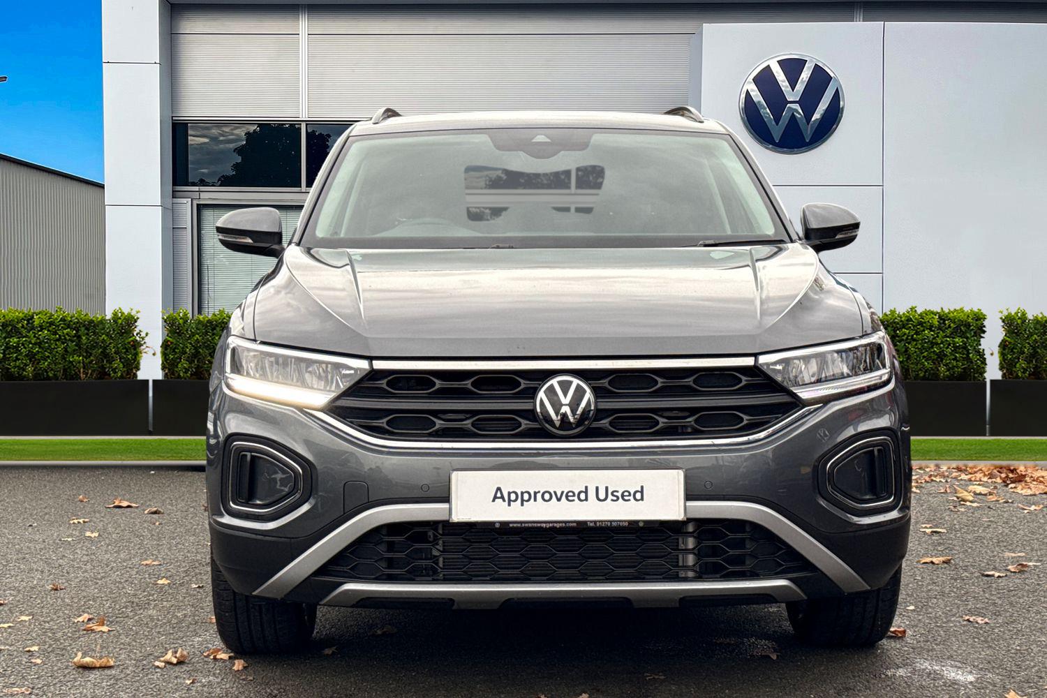 Used Volkswagen T-Roc 2025 for sale - 76739429: Photo 6