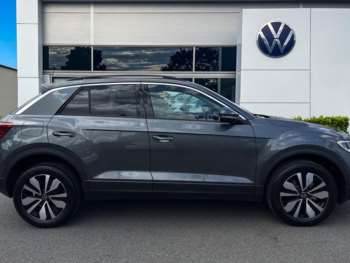 Used Volkswagen T-Roc 2024 for sale - 74834936: Photo