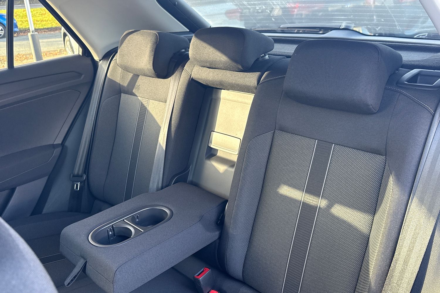 Used Volkswagen T-Roc 2025 for sale - 76896224: Photo 18