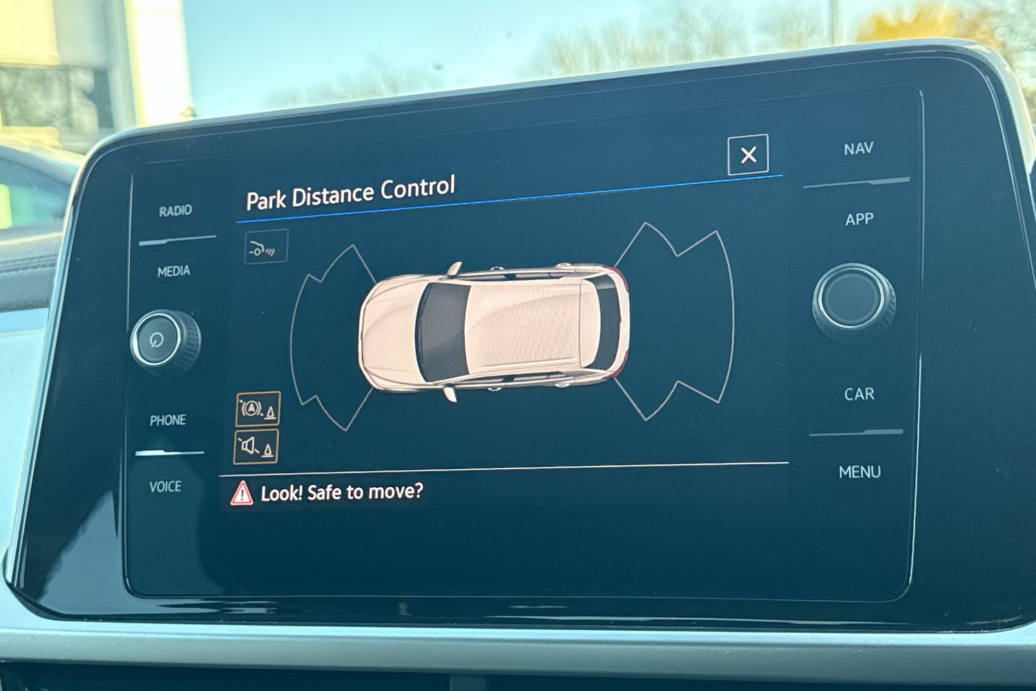 Used Volkswagen T-Roc 2025 for sale - 76896224: Photo 30