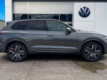 Used Volkswagen Touareg 2025 for sale - 74076951: Photo