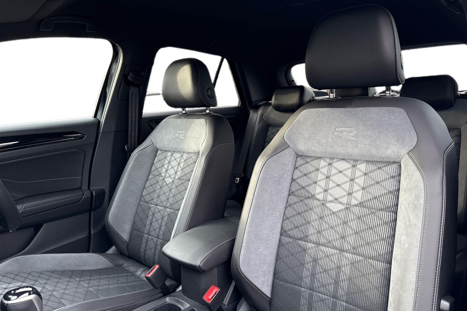 Used Volkswagen T-Roc 2024 for sale - 77199603: Photo 16