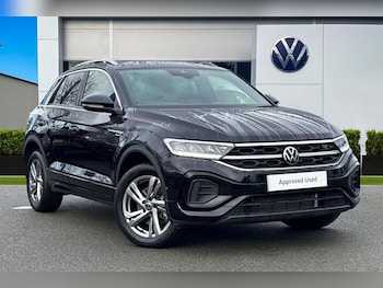 Used Volkswagen T-Roc 2024 for sale - 77199603: Photo