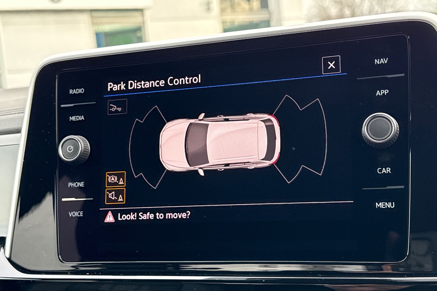 Used Volkswagen T-Roc 2024 for sale - 77199603: Photo 32