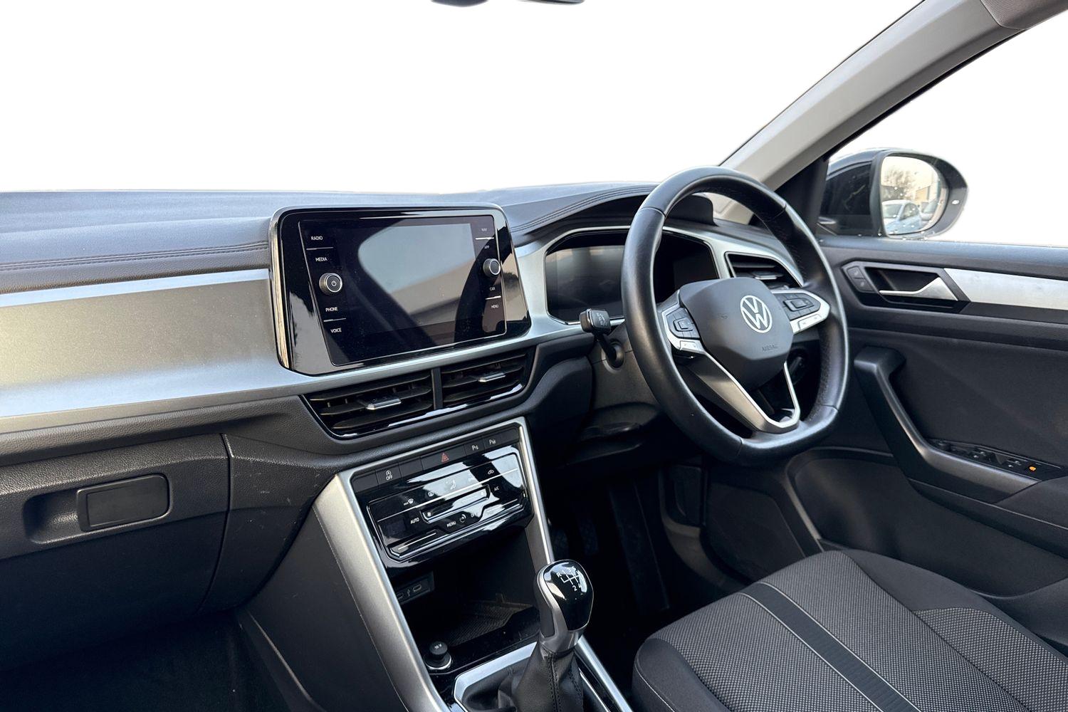 Used Volkswagen T-Roc 2023 for sale - 77052202: Photo 15