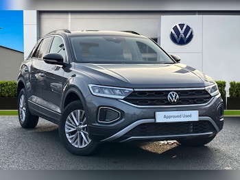 2023 - 1.5 TSI Life 5dr Rear Camera | Tinted Glass