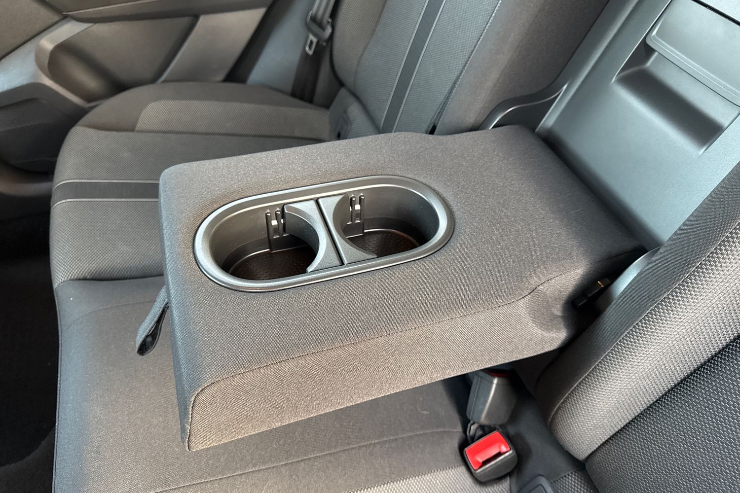 Used Volkswagen T-Roc 2023 for sale - 77052202: Photo 29