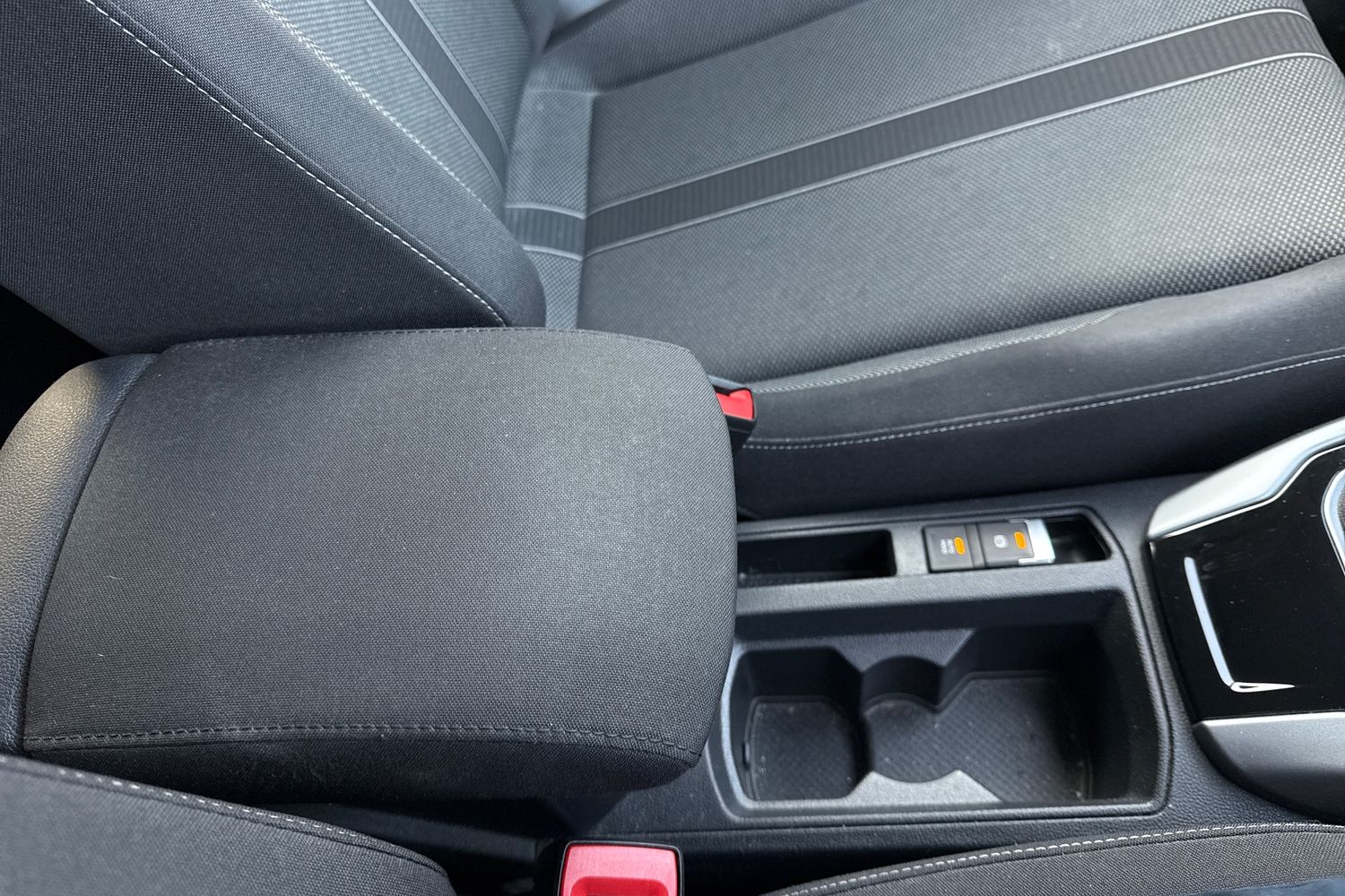 Used Volkswagen T-Roc 2023 for sale - 77052202: Photo 34