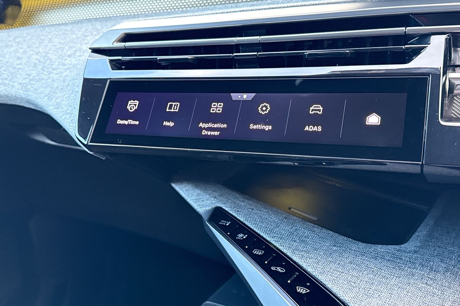 Used Peugeot 3008 2024 for sale - 77135295: Photo 31