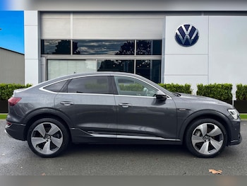 Used Audi e-tron 2021 for sale - 76755351: Photo