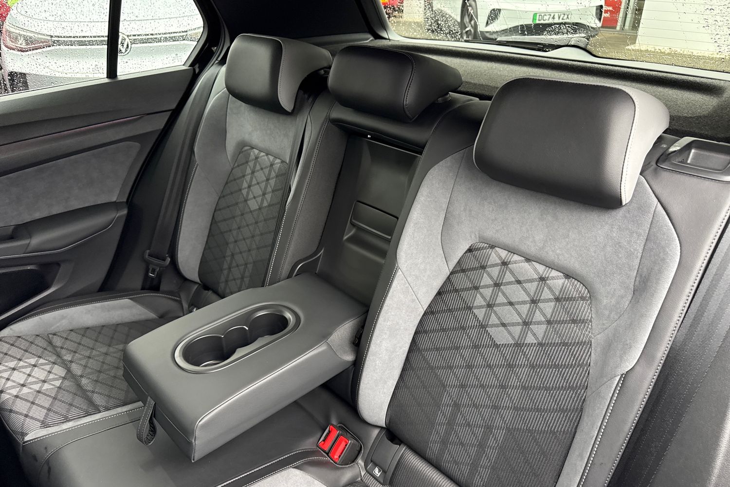 Used Volkswagen Golf 2024 for sale - 76564712: Photo 14