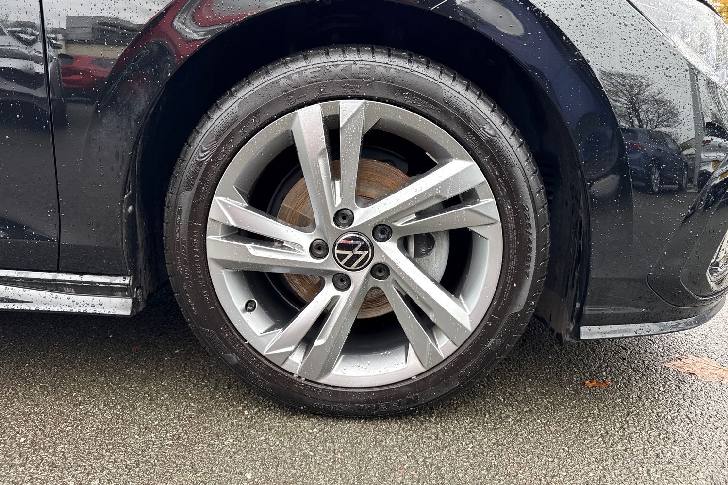 Used Volkswagen Golf 2024 for sale - 76564712: Photo 24