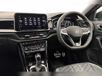 Used Volkswagen T-Roc 2025 for sale - 78815486: Photo