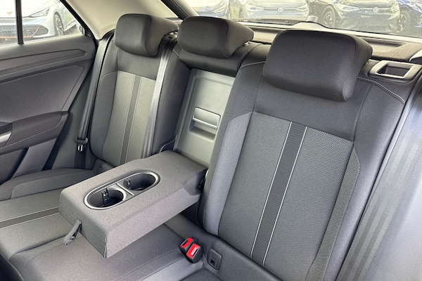 Used Volkswagen T-Roc 2025 for sale - 75745231: Photo 18