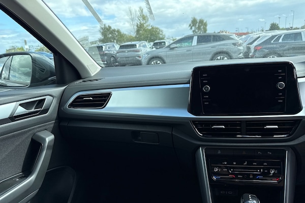 Used Volkswagen T-Roc 2025 for sale - 75745231: Photo 19