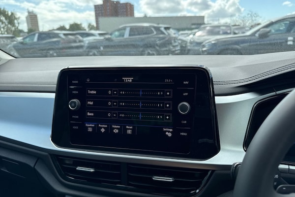 Used Volkswagen T-Roc 2025 for sale - 75745231: Photo 44