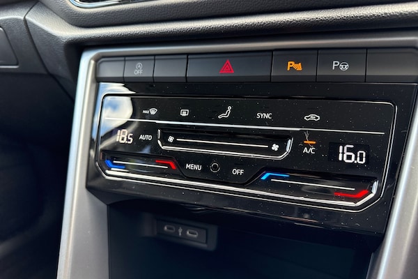 Used Volkswagen T-Roc 2025 for sale - 75745231: Photo 46