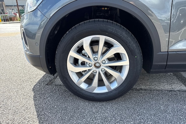 Used Volkswagen T-Roc 2025 for sale - 75745231: Photo 9