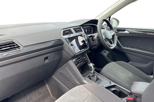Used Volkswagen Tiguan 2025 for sale - 75385410: Photo 15