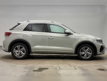 Used Volkswagen T-Roc 2025 for sale - 79355211: Photo