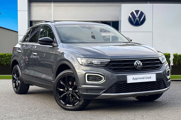 Used Volkswagen T-Roc 2021 for sale - 76194118: Photo 1