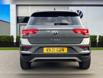 Used Volkswagen T-Roc 2021 for sale - 76194118: Photo 4