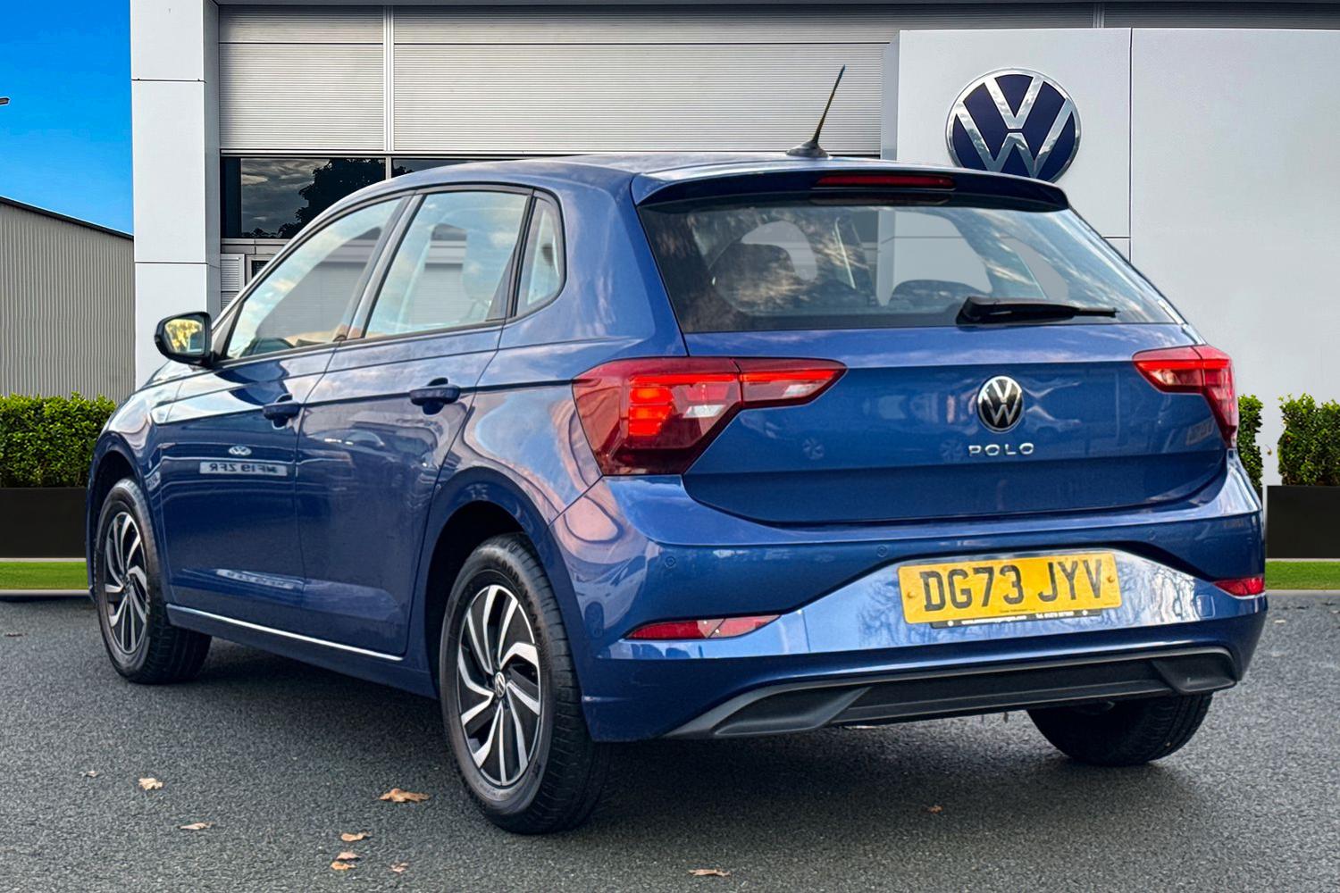 Used Volkswagen Polo 2023 for sale - 76968061: Photo 2