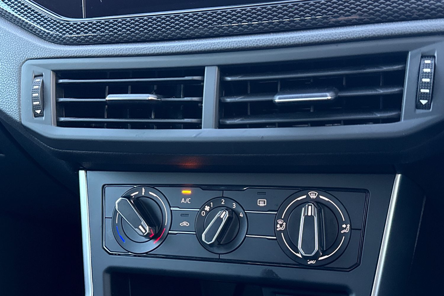 Used Volkswagen Polo 2023 for sale - 76968061: Photo 22