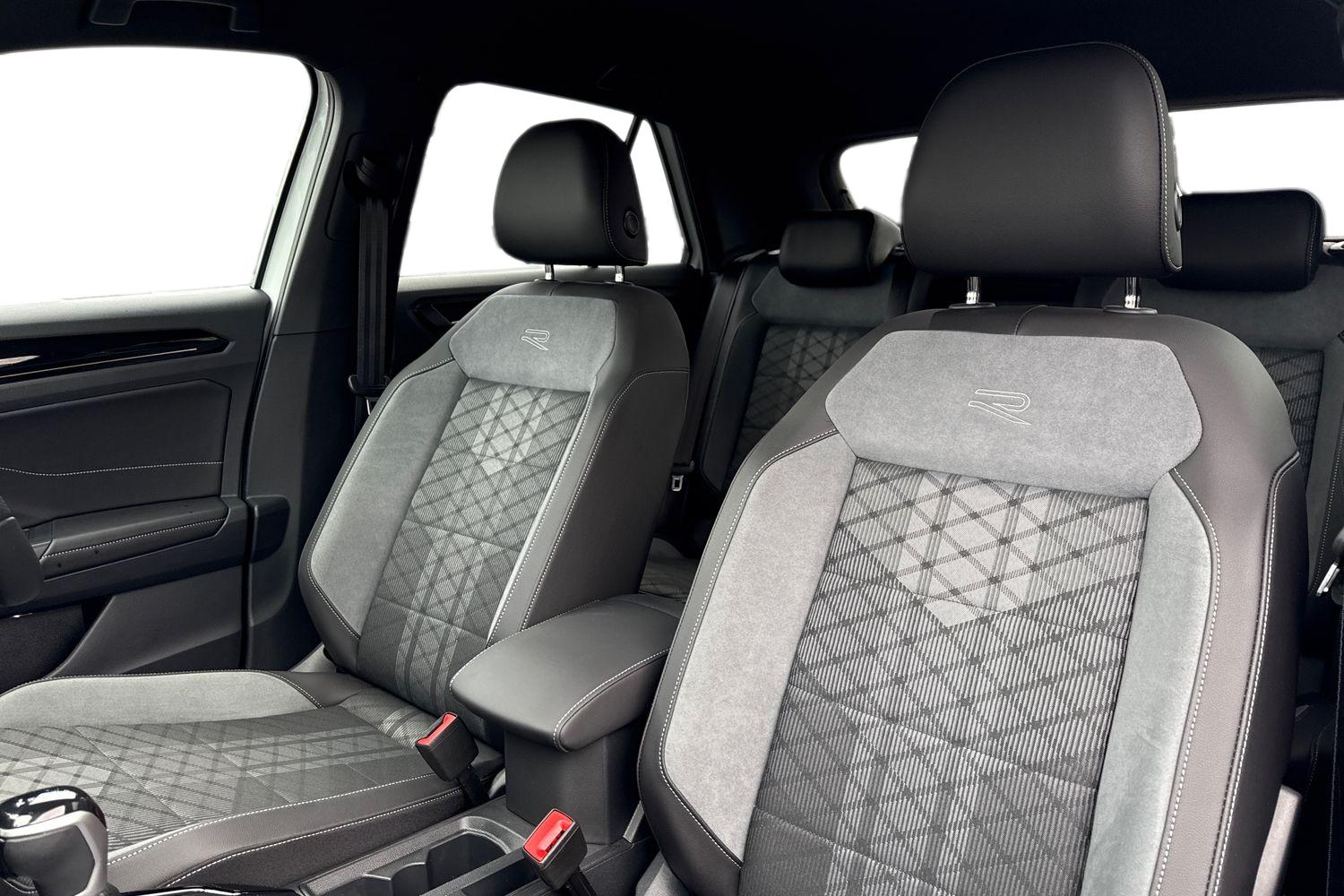 Used Volkswagen T-Roc 2025 for sale - 77394113: Photo 16