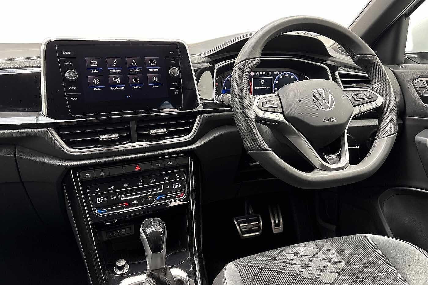 Used Volkswagen T-Roc 2025 for sale - 77394113: Photo 2