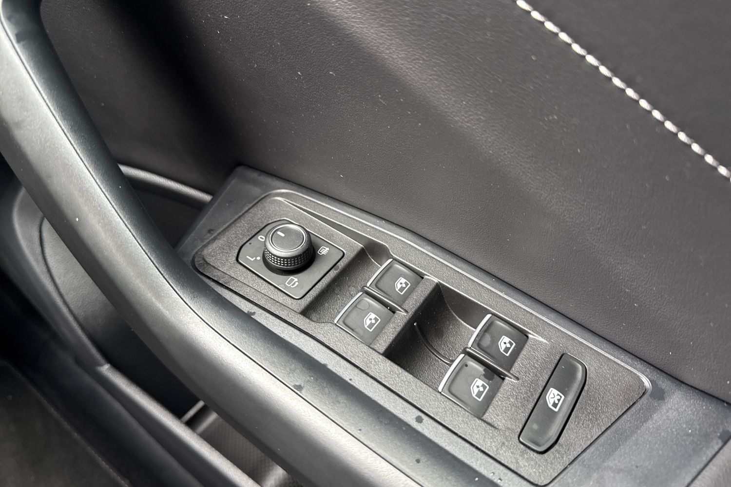 Used Volkswagen T-Roc 2025 for sale - 77394113: Photo 25