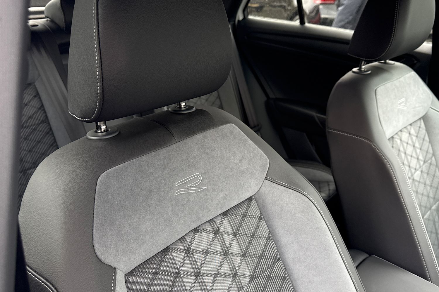 Used Volkswagen T-Roc 2025 for sale - 77394113: Photo 37