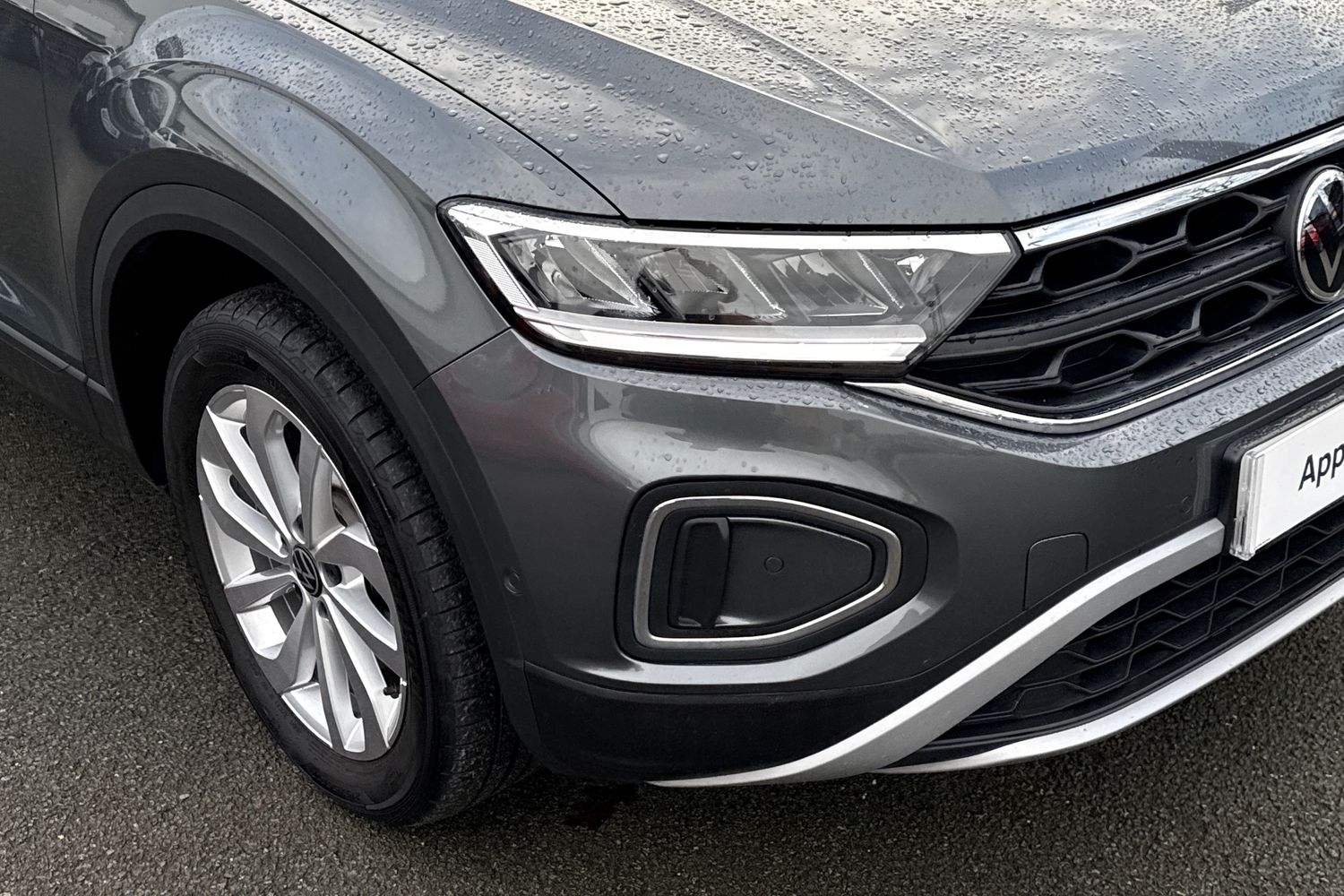 Used Volkswagen T-Roc 2024 for sale - 77172675: Photo 8