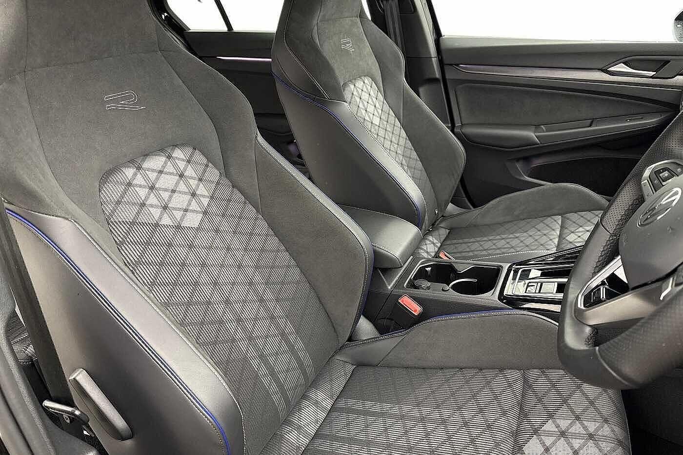 Used Volkswagen Golf 2025 for sale - 78144247: Photo 11