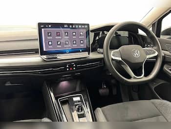 Used Volkswagen Golf 2026 for sale - 79672572: Photo