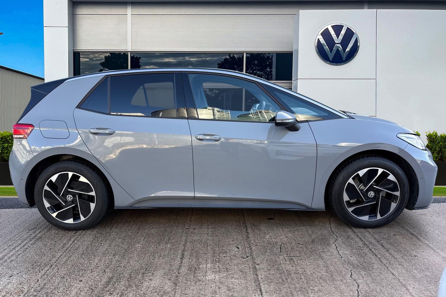 Used Volkswagen ID.3 2025 for sale - 76576208: Photo 3