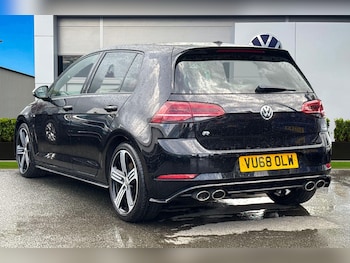 Used Volkswagen Golf 2018 for sale - 75517188: Photo